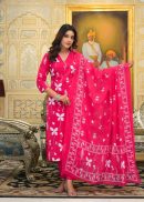 Women Viscose Rayon styles pink Kurta Set with Dupatta
