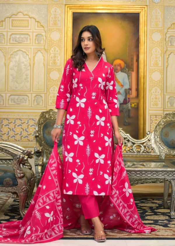 Women Viscose Rayon styles pink Kurta Set with Dupatta - Image 6
