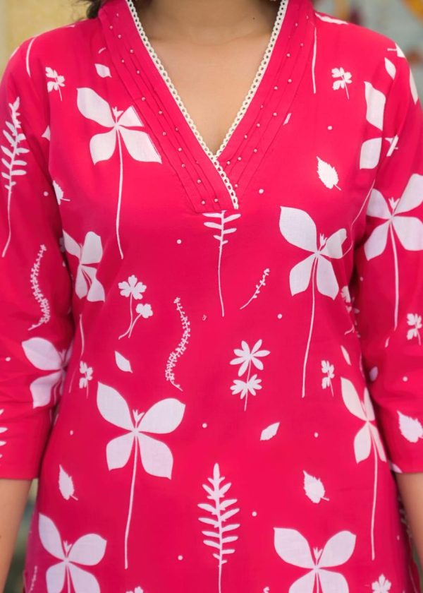 Women Viscose Rayon styles pink Kurta Set with Dupatta - Image 3