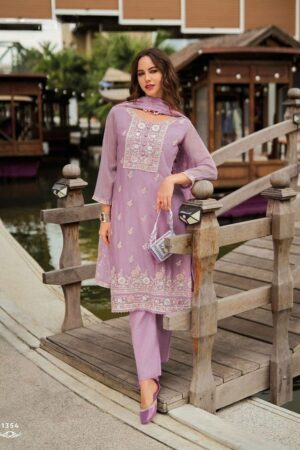 Chiffon Kurta Set with Embroidery