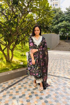 Printed Pure Cotton Kurta Set with beautiful Lace Work